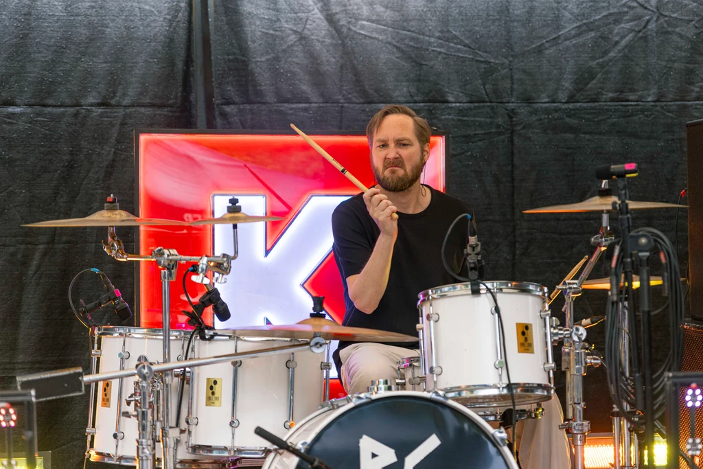 Image  of BIRD COCAINE Live performace 12