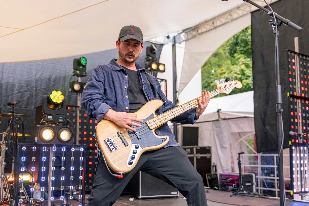 Image of BIRD COCAINE Live performace 9